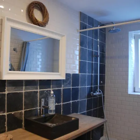 O Lit De L'ourthe Apartamento *